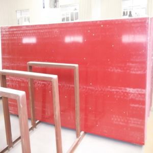 Червена кварцова плоча