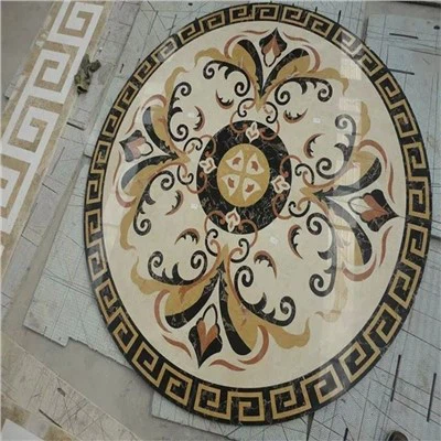 Медальон от водоструен мрамор